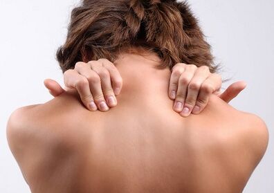 Cómo se manifiesta la osteocondrosis de la columna cervical