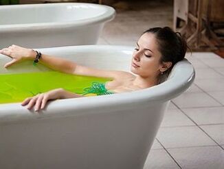 Piscina curativa hecha de osteocondrosis cervical