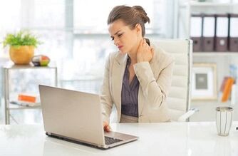 Síntomas de la osteocondrosis de la columna cervical